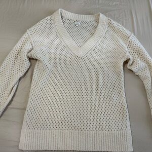 Elegant Cream V-Neck Sweater